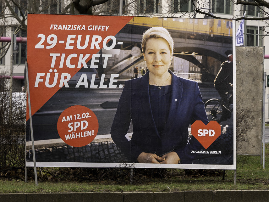 Großaufsteller 29-Euro-Ticket für alle.