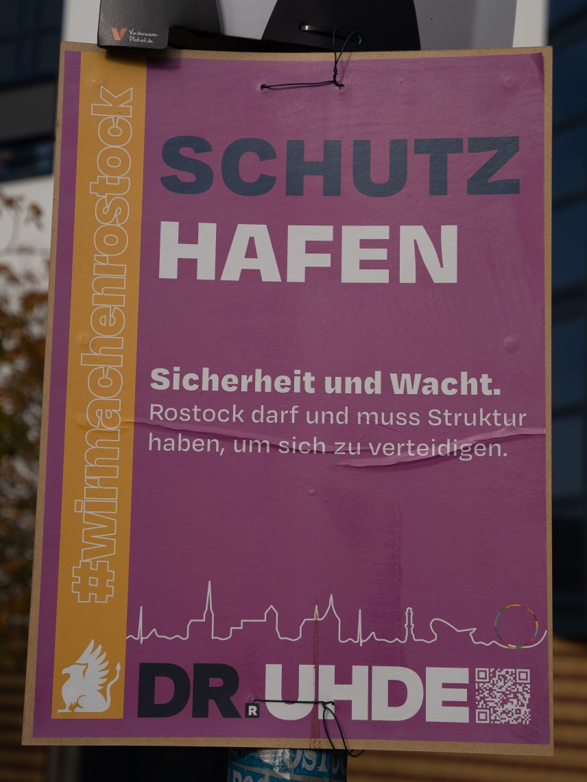 Kandidierendenplakat Schutzhafen - Sicherheit und Wacht.