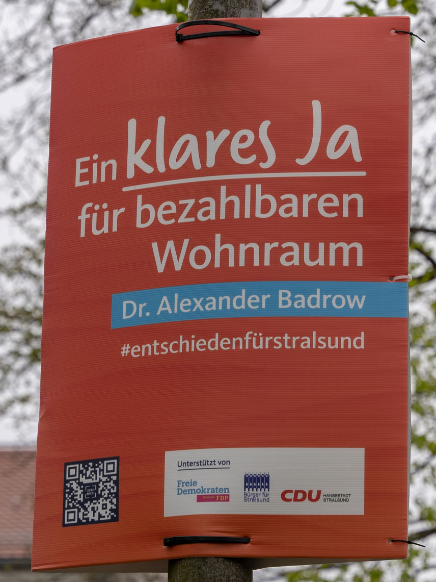 Themenplakat Ein klares Ja für bezahlbaren Wohnraum.