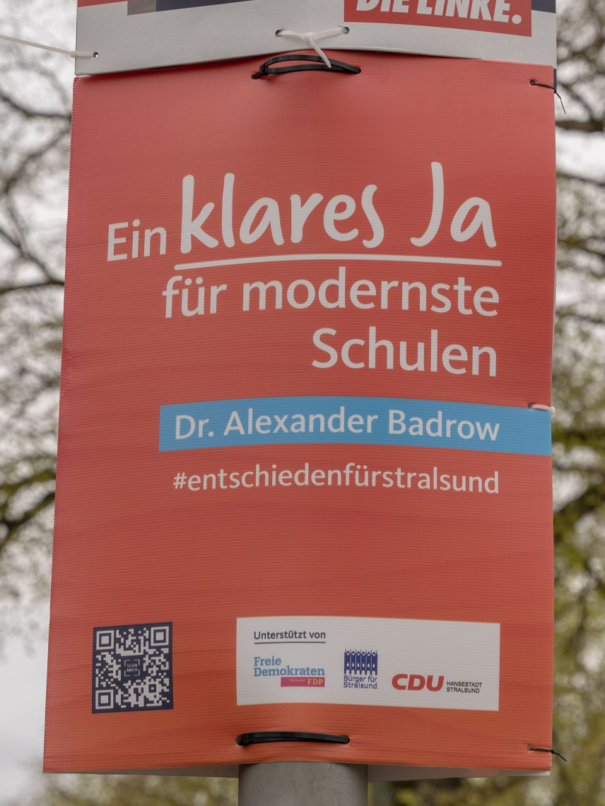 Themenplakat Ein klares Ja für modernste Schulen.