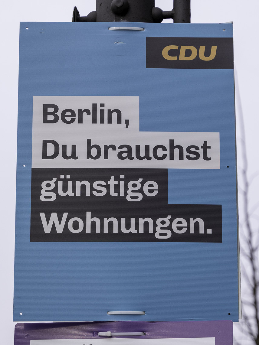 Themenplakat Berlin, Du brauchst günstige Wohnungen.