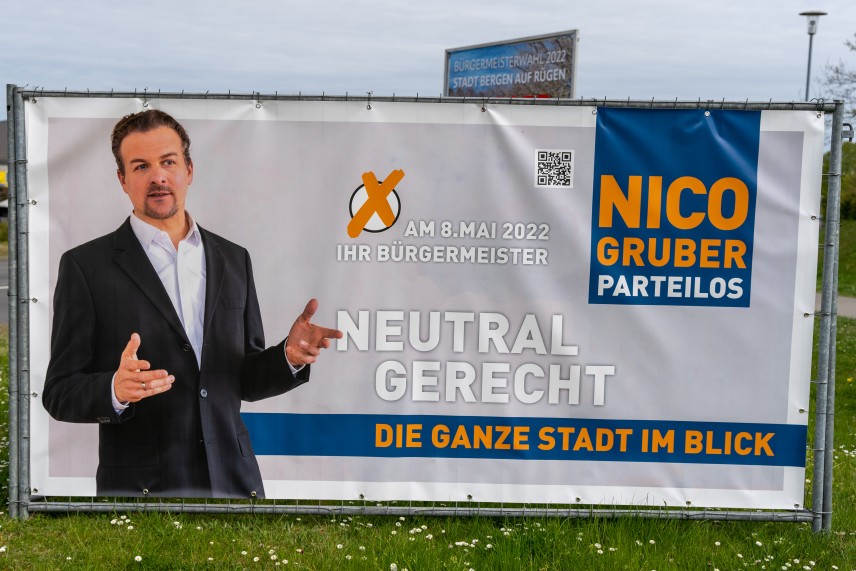 Bauzaun Neutral. Gerecht. Die ganze Stadt im Blick.