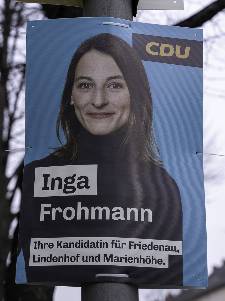 Kandidierendenplakat Inga Frohmann. Ihre Kandidatin für Friedenau, Lindenhof und Marienhöhe.