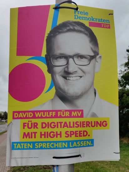 Kandidierendenplakat Für Digitalisierung mit Highspeed.