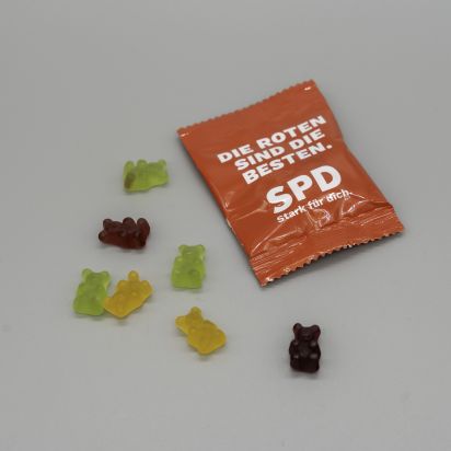 Give Away Die Roten sind die Besten. Gummibären.