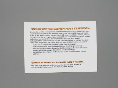 Flyer Hände hoch! Wer für mehr Sicherheit ist.