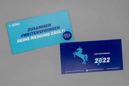 Flyer Zusammen #weiterspringen. Deine Meinung zählt!