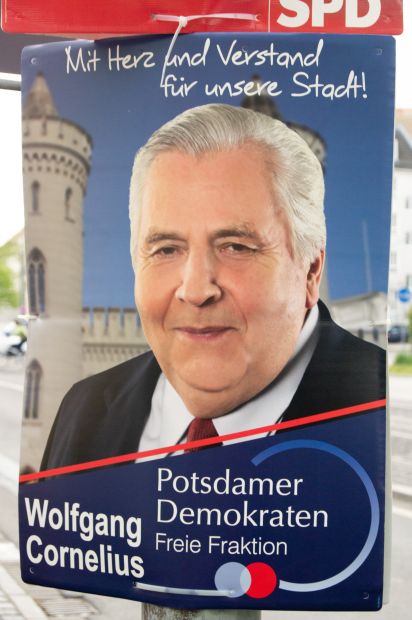 Kandidierendenplakat Mit Herz und Verstand für unsere Stadt! Wolfgang Cornelius.