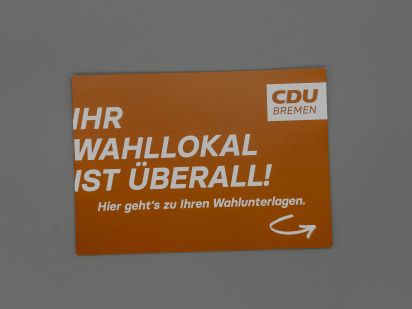 Flyer Ihr Wahllokal ist überall! Hier geht's zu Ihren Wahlunterlagen.